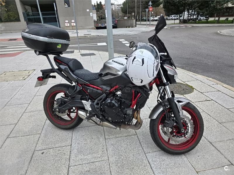 Kawasaki Z 650 5900 € 2023 Madrid - 2