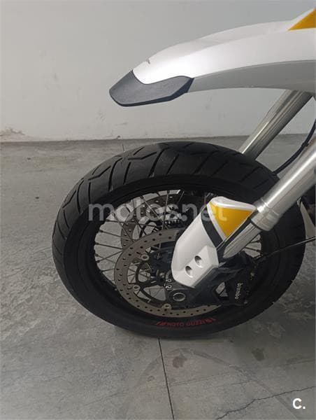Moto Guzzi V 85 TT 7550 € 2021 Asturias - 5