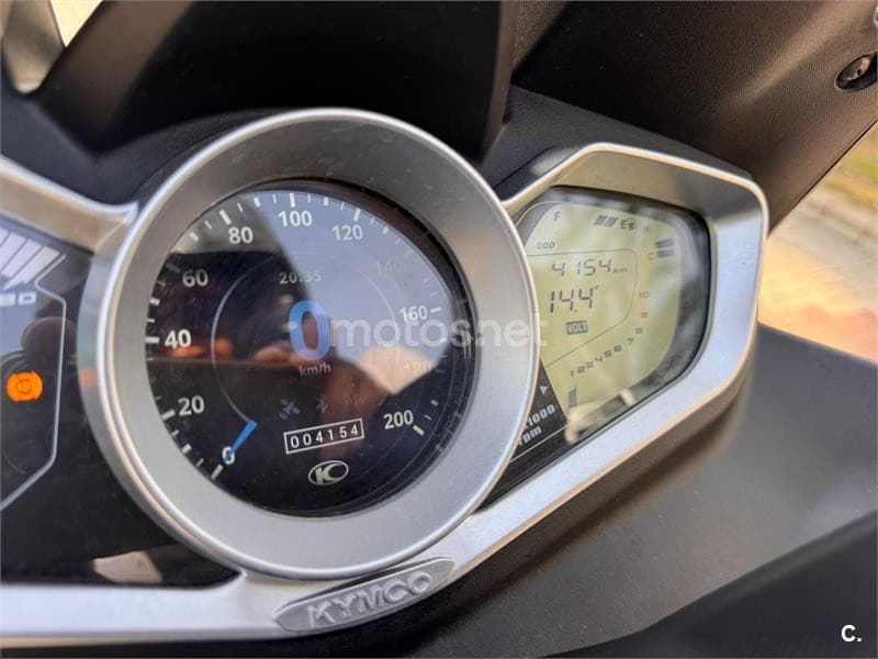 Kymco Xciting S 400 3500 € 2022 Alicante - 5