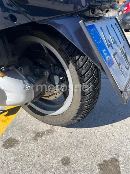 Vespa GTS 125 1800 € 2006 Madrid - 4