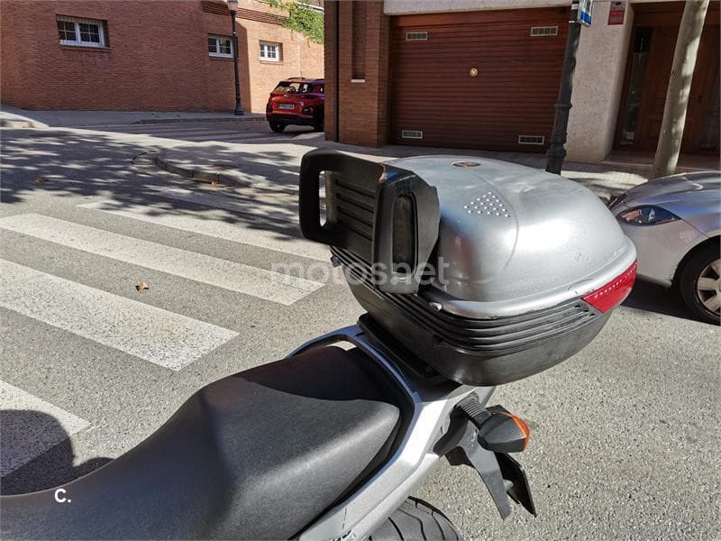 Suzuki V-Strom 650 1850 € 2004 Barcelona - 3