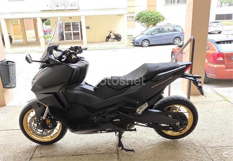 Honda Forza 750 9900 € 2024 Cádiz - 3