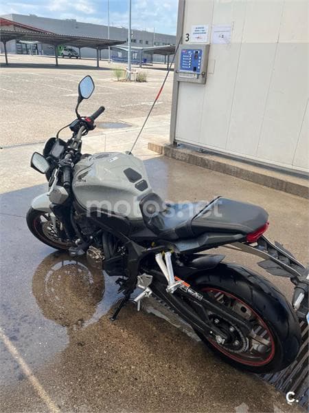 Honda CB 650 R 6750 € 2021 Barcelona - 1