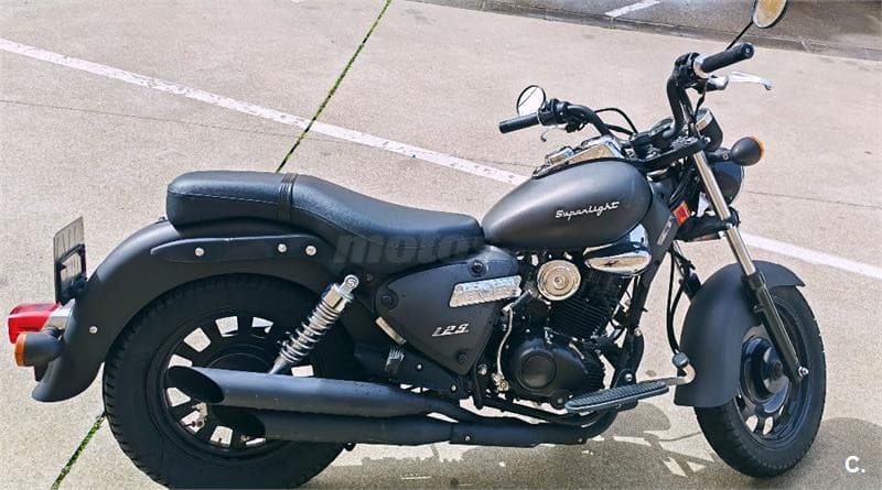 Keeway Superlight 125 1499 € 2013 Salamanca - 4