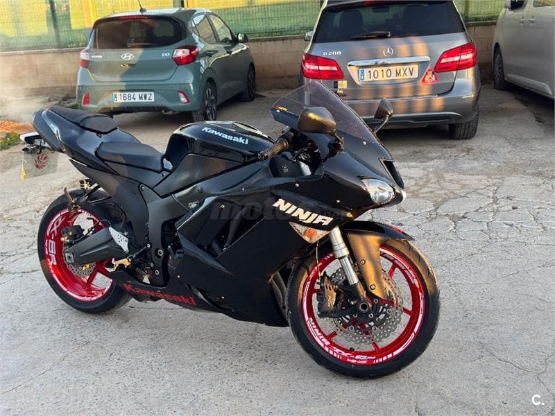 Kawasaki ZX 6R 4000 € 2007 Valencia - 1
