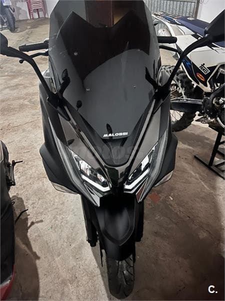 Kymco AK 550 5500 € 2017 Huelva - 2