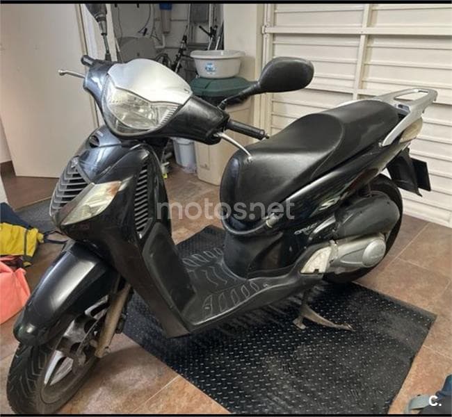 Honda SCOOPY SH125i 1100 € 2008 Barcelona - 1