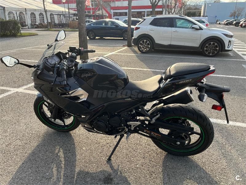 Kawasaki Ninja 400 5000 € 2019 Girona - 6