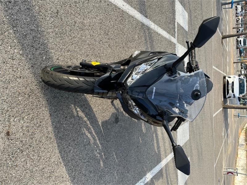 Kawasaki Ninja 400 5000 € 2019 Girona - 8
