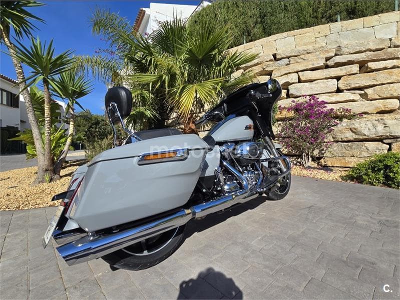 Harley-Davidson Street Glide 29.890 € 2024 Alicante - 6