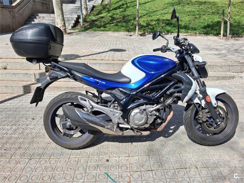Suzuki SV 650 2600 € 2017 Barcelona - 1