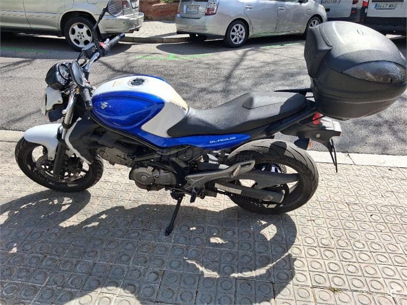 Suzuki SV 650 2600 € 2017 Barcelona - 2