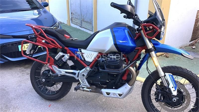 Moto Guzzi V 85 TT 9500 € 2024 Málaga - 2
