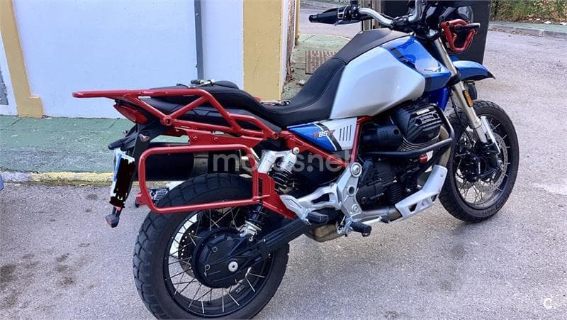 Moto Guzzi V 85 TT 9500 € 2024 Málaga - 4