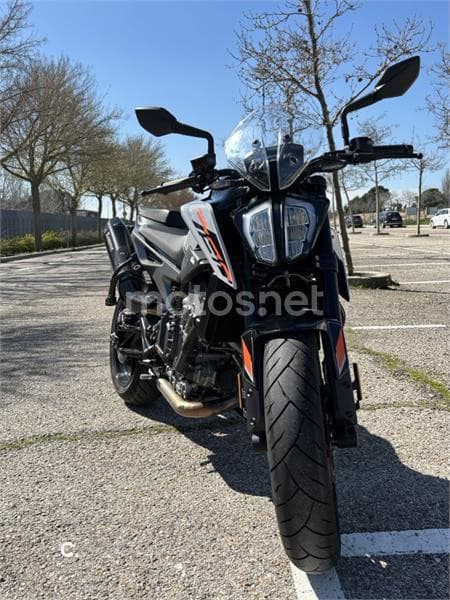 KTM 790 6890 € 2023 Madrid - 3