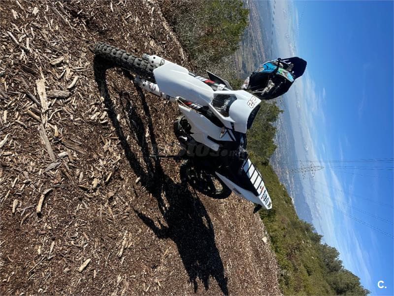 UM Chill 125 2600 € 2024 Barcelona - 1