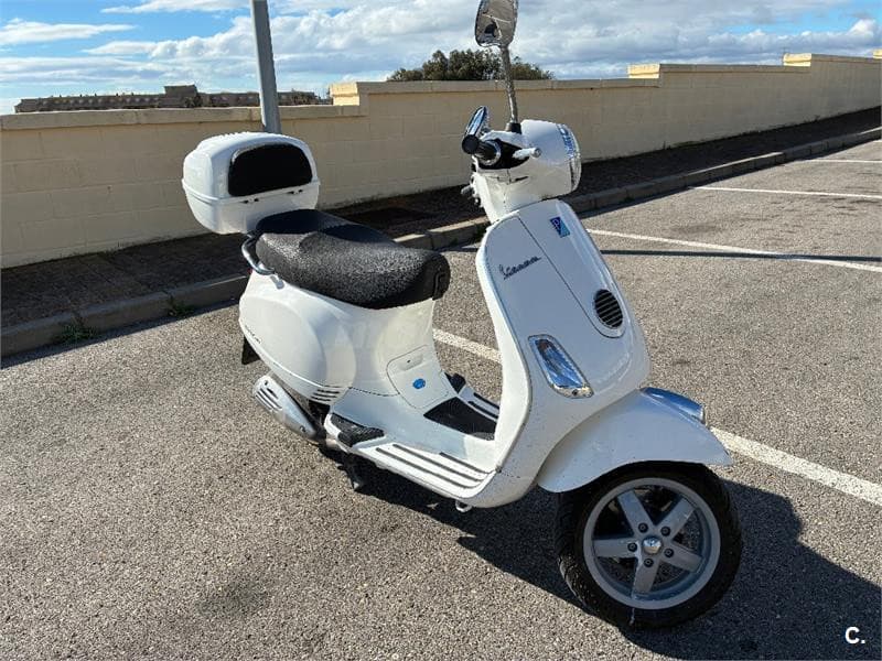 Vespa LX 125 ie 2000 € 2010 Cádiz - 1
