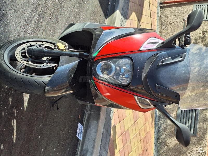 Gilera GP 800 2800 € 2008 Madrid - 4