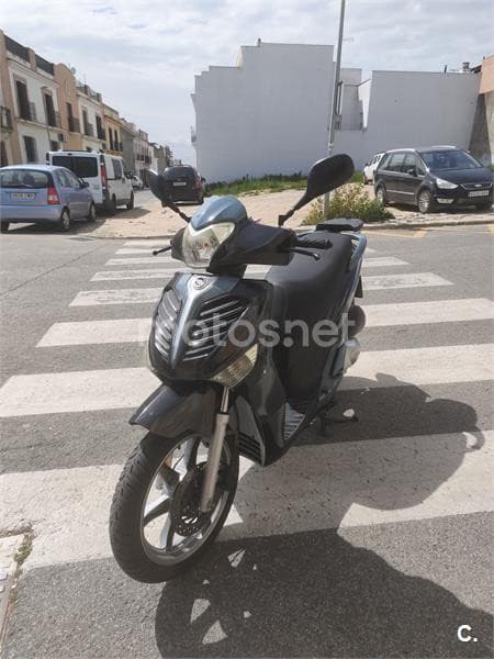 Keeway Logik 125 1400 € 2014 Sevilla - 5