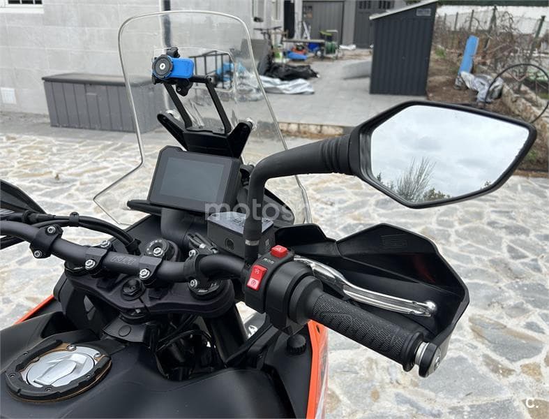 KTM 890 9900 € 2024 Madrid - 3