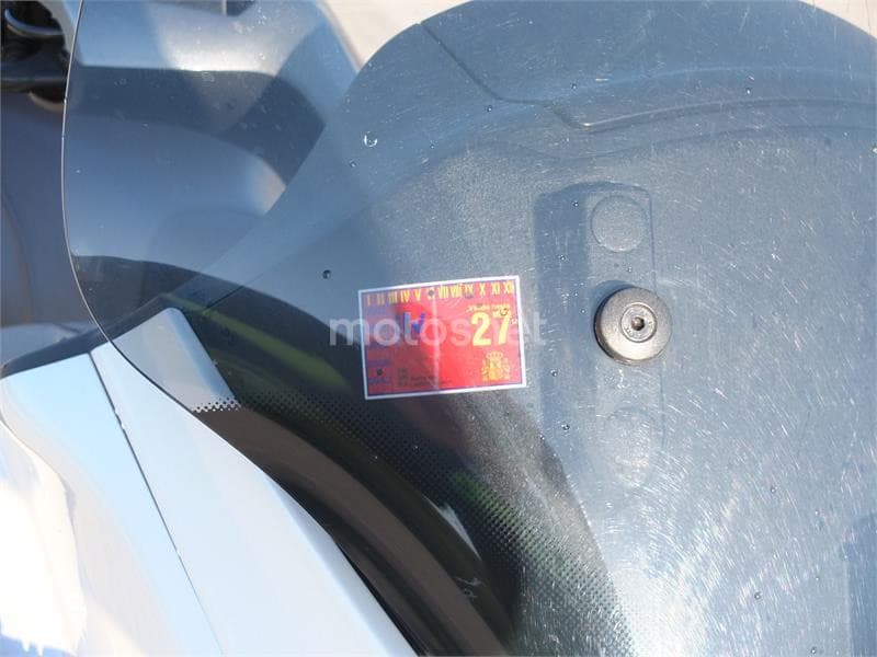 Piaggio MP3 5000 € 2016 Burgos - 4