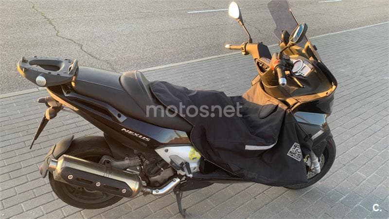 Gilera Nexus 500 1290 € 2006 Madrid - 1