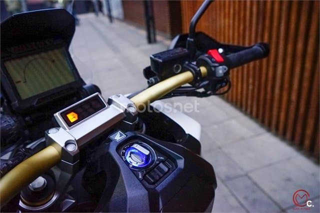 Honda X-ADV 8300 € 2018 Valencia - 3