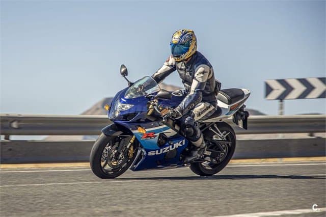 Suzuki GSX R600 4250 € 2005 Alicante - 4