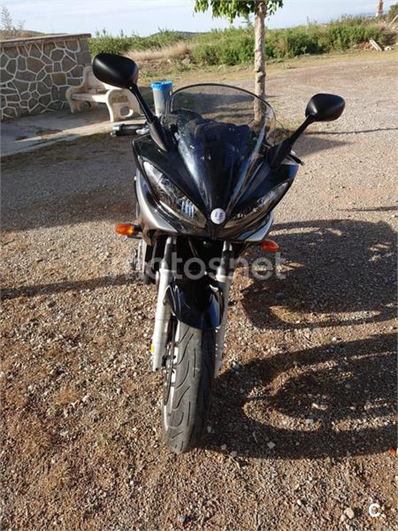 Yamaha FZ6 S 2690 € 2004 Valencia - 7