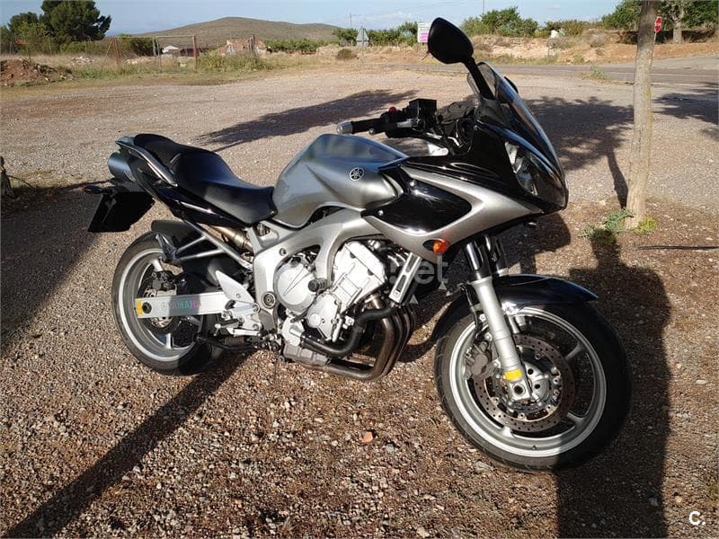 Yamaha FZ6 S 2690 € 2004 Valencia - 8