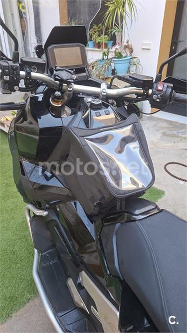 Honda X-ADV 9300 € 2021 Valencia - 2