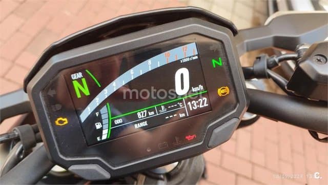 Kawasaki Z 650 5600 € 2023 Valencia - 4