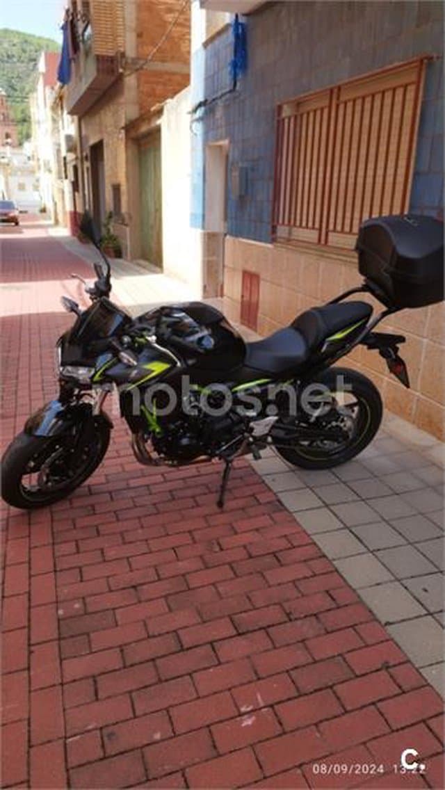 Kawasaki Z 650 5600 € 2023 Valencia - 6