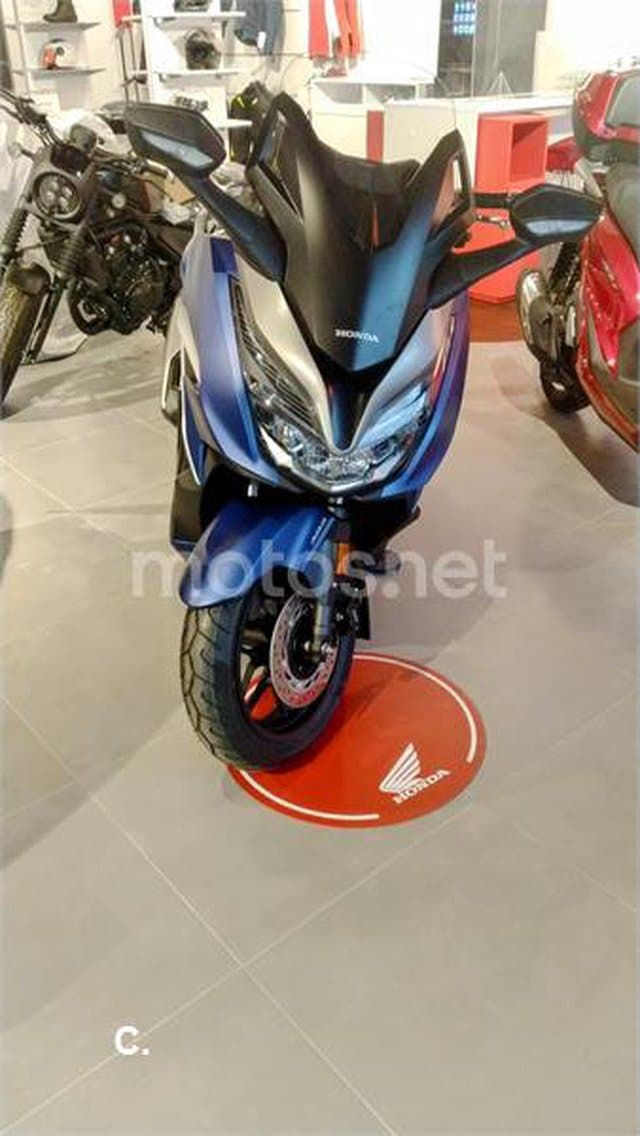 Honda Forza 350 3900 € 2021 Alicante - 1