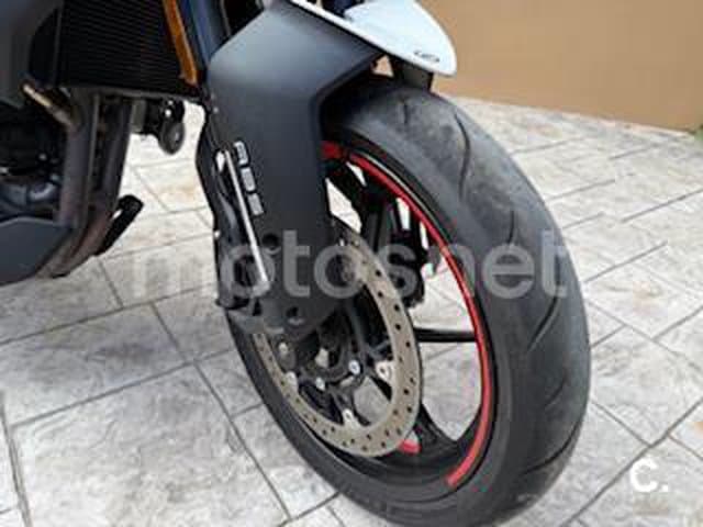CFMOTO 450 NK 3999 € 2024 Castellón - 13