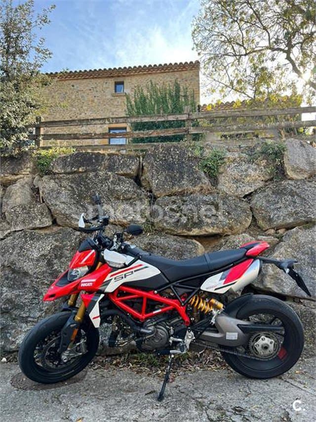 Ducati Hypermotard 14.990 € 2023 Barcelona - 1