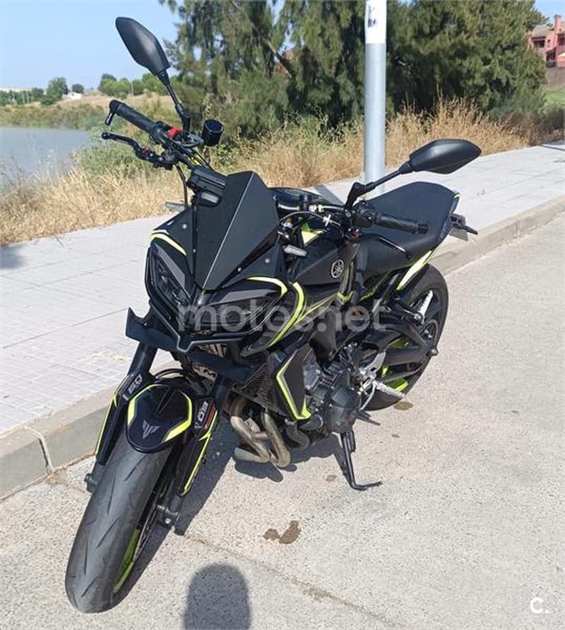Yamaha MT 09 ABS 6800 € 2017 Cádiz - 1