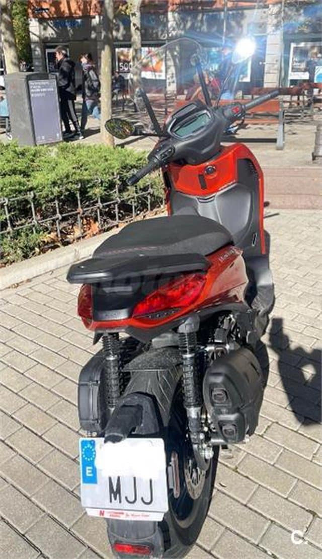 Piaggio Beverly 4899 € 2023 Madrid - 4