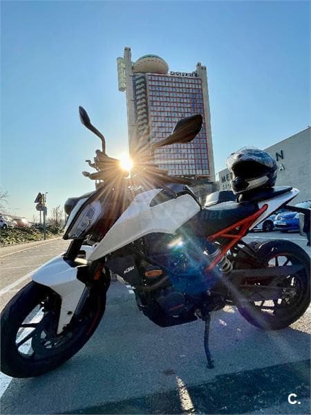 KTM 125 2700 € 2018 Barcelona - 2