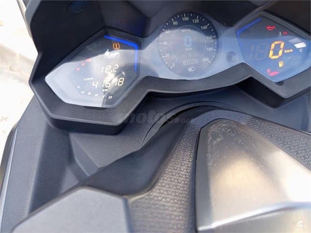 Kymco AK 550 4000 € 2019 Málaga - 4