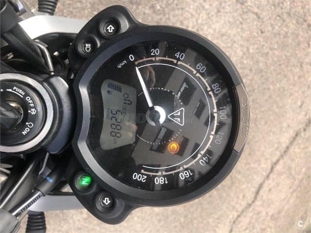 Triumph Speed Twin 900 7500 € 2022 Valencia - 2