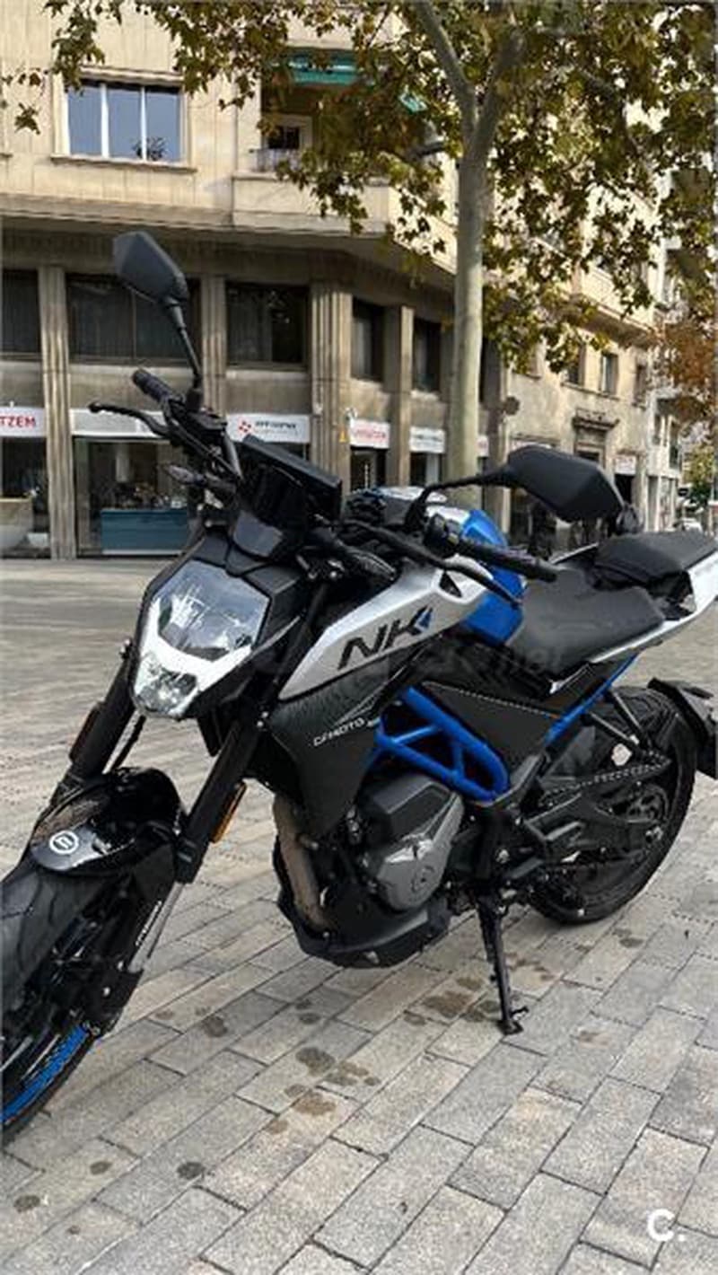 CFMOTO 300 NK 2500 € 2023 Barcelona - 1
