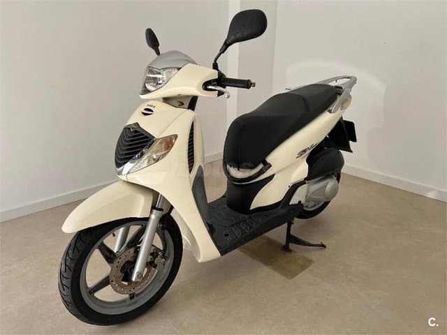 Honda @ 125 1500 € 2007 Barcelona - 1