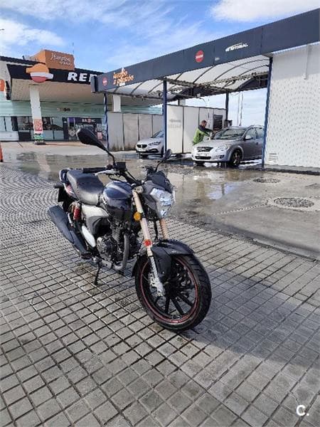 Keeway RKV 125 1500 € 2017 Alicante - 4