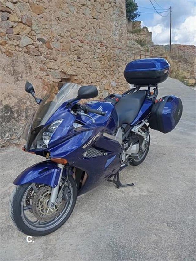 Honda VFR 800 FI 4500 € 2005 Castellón - 1