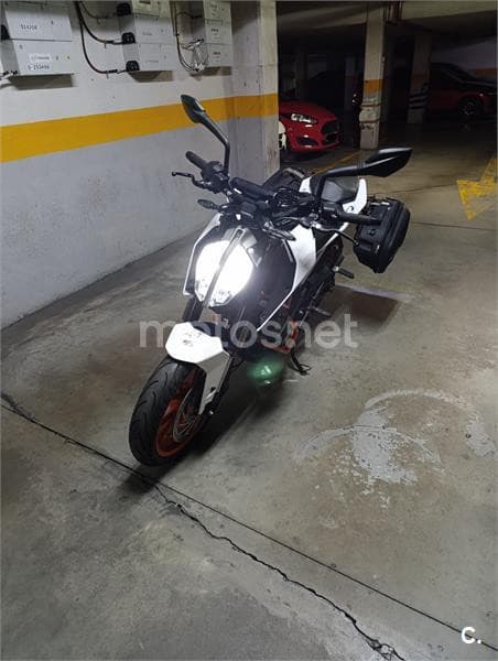 KTM 390 3300 € 2017 Madrid - 3