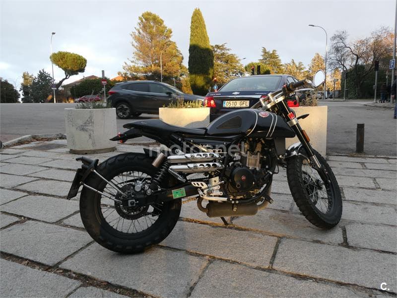 FB Mondial HPS 300 2190 € 2019 Madrid - 1