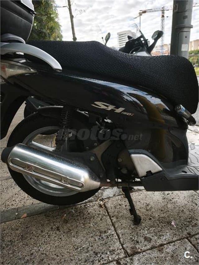 Honda Scoopy SH150i 1400 € 2007 Barcelona - 10