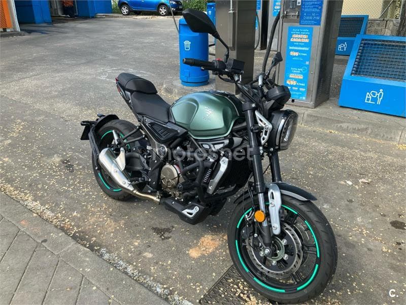 Voge 300 2800 € 2022 Madrid - 3