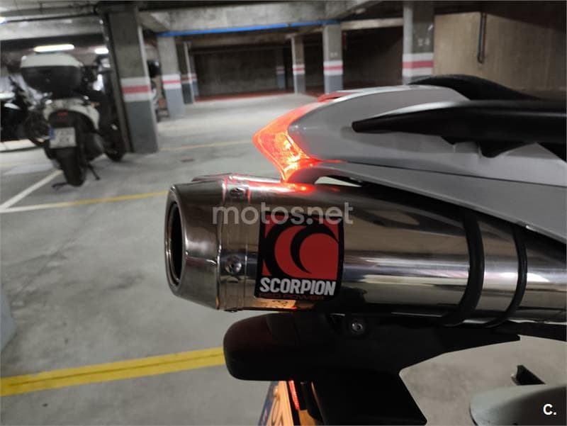 Yamaha FZ6 S S2 2800 € 2008 A Coruña - 4